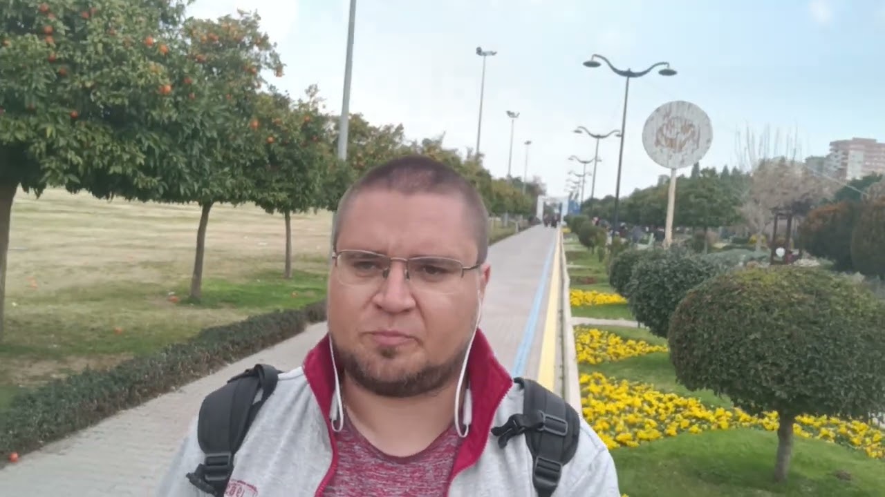 Адана, Турция. За несколько часов до второго землетрясения.