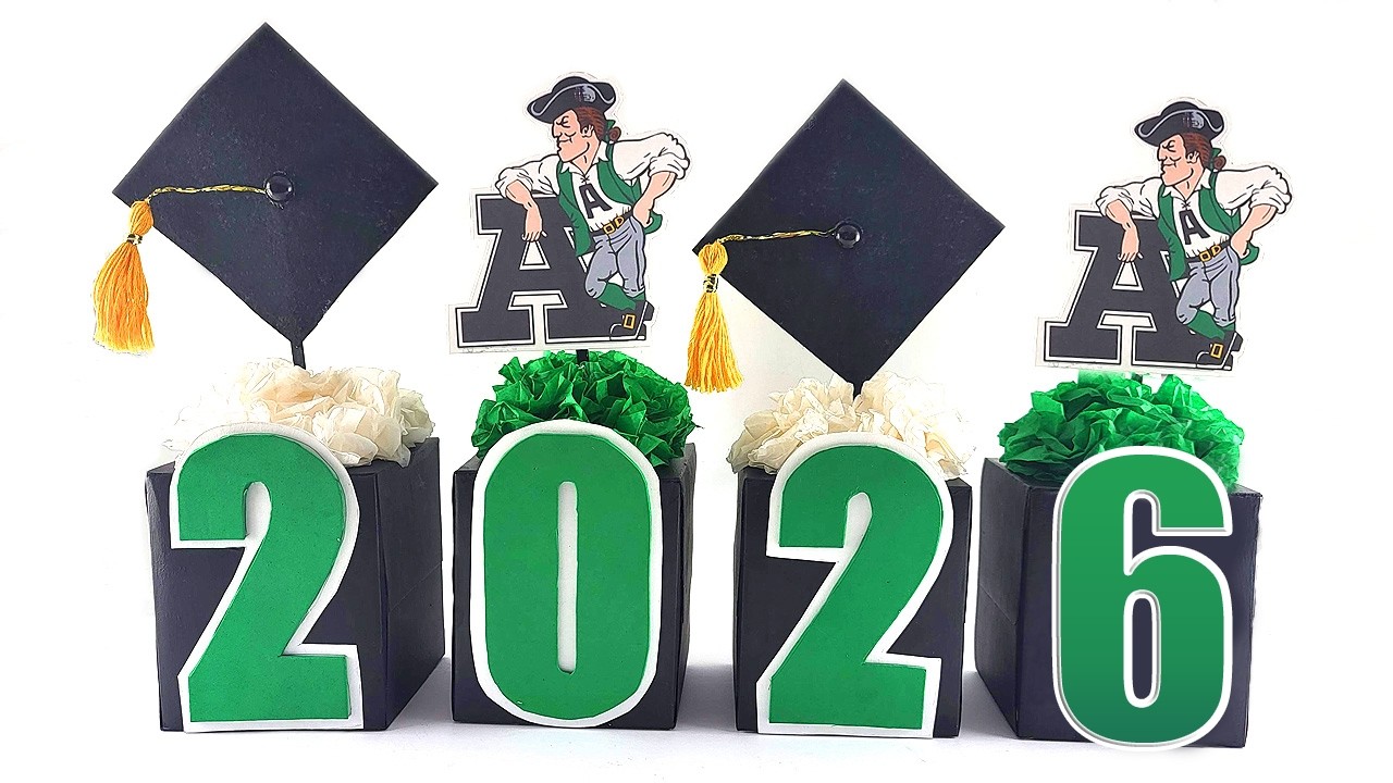 🎓DIY Graduation Centerpiece Ideas (For LESS Than $5) *UPDATED FOR 2026*
