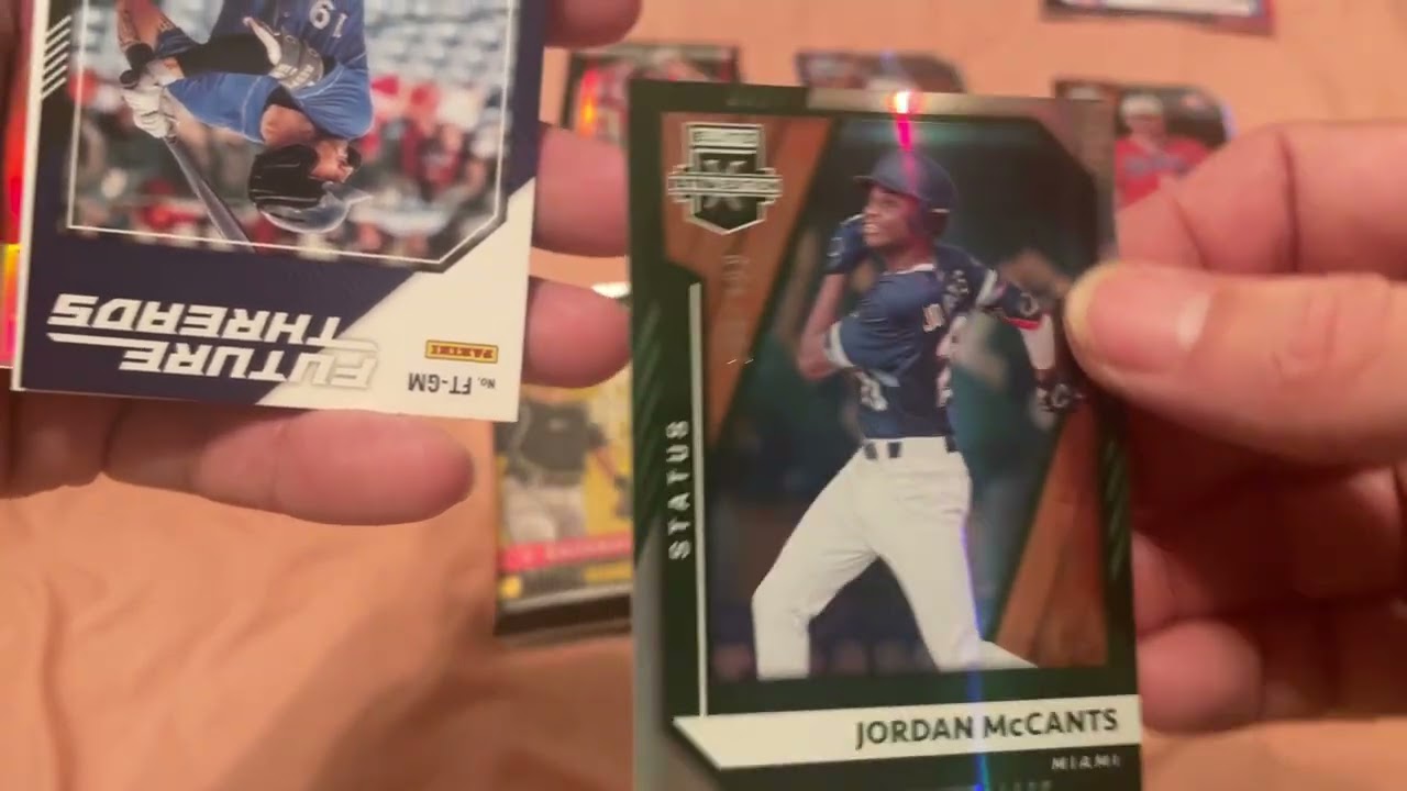 Box break of 2021 Donruss Elite extra edition Hobby 8 autos and 2 memo card per box