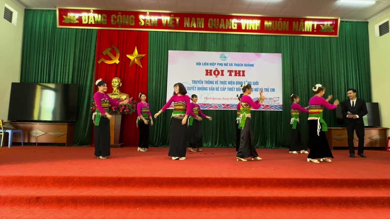 MÚA TIẾNG KHÈN HOA BAN NỞ - TƯỢNG SƠN, THẠCH QUẢNG