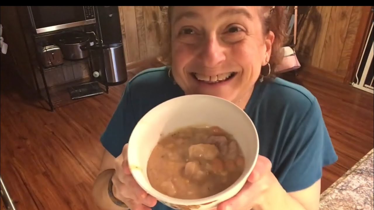 DINNER FOR 1, I’ll show you how I make chicken & dumplings…warm yummy comfort food!#whatsfordinner