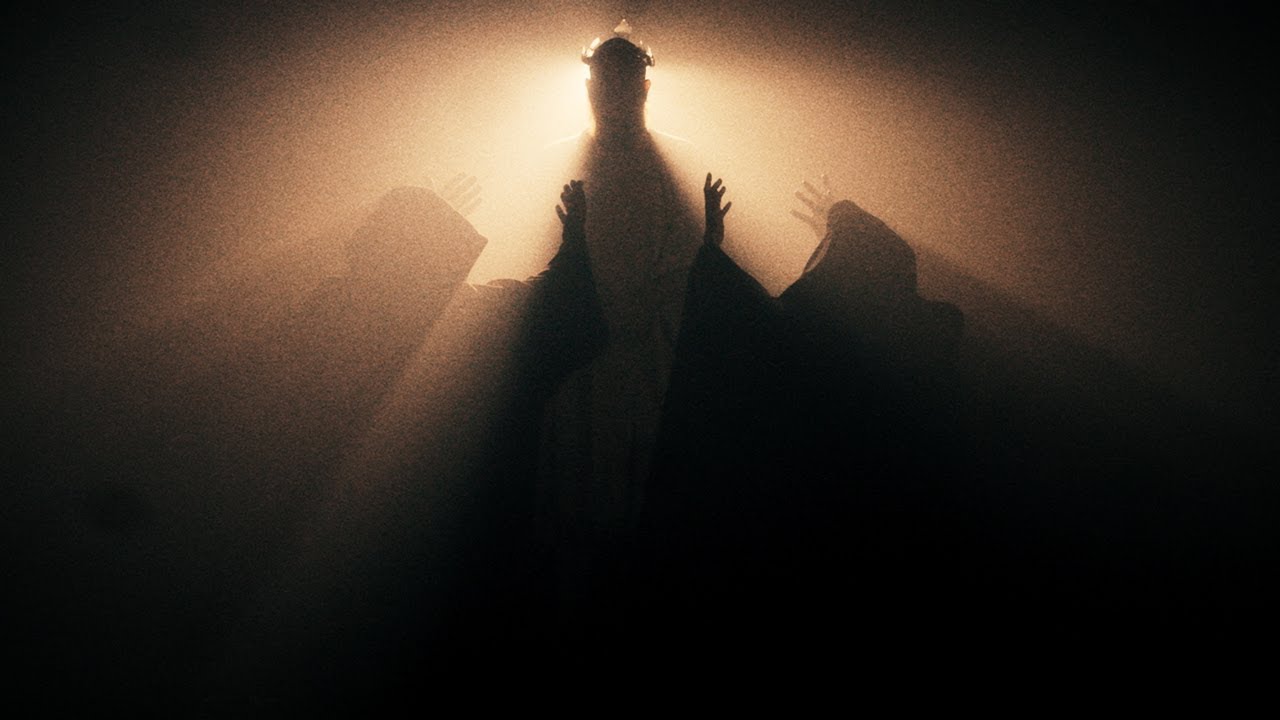 LIVLØS - The Crescent King (OFFICIAL VIDEO)
