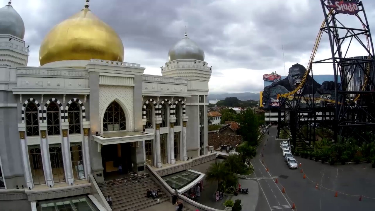 PREVIEW MASJID AGUNG TRANS STUDIO BANDUNG