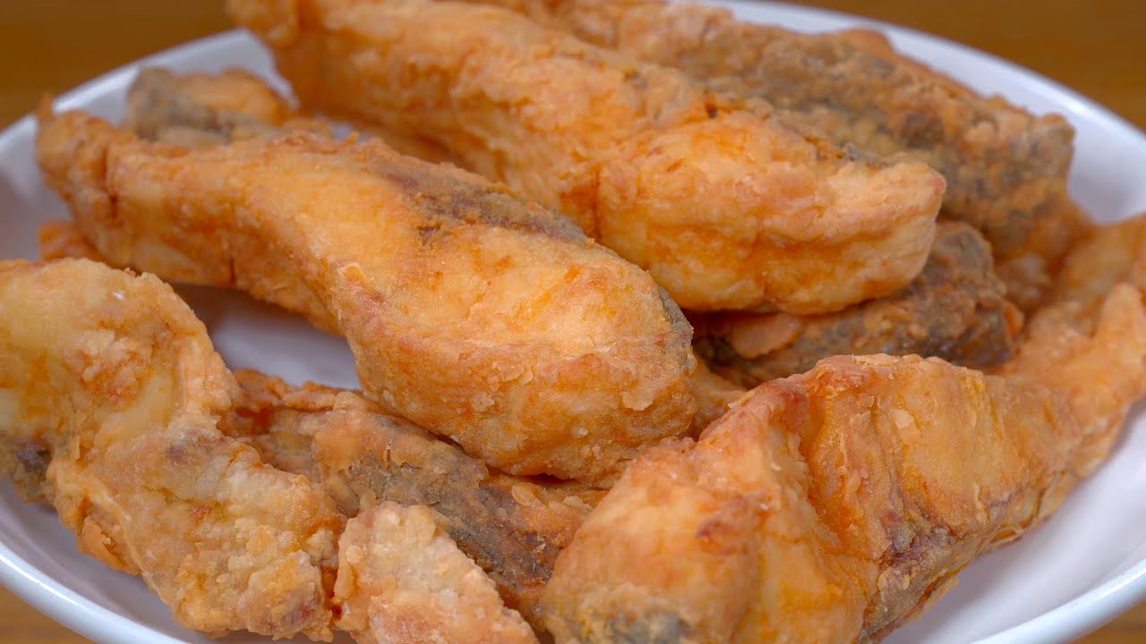 无论炸什么鱼，只放面粉和淀粉就错了，大厨教你一招，外酥里嫩，无腥味#like #美食 #delicious