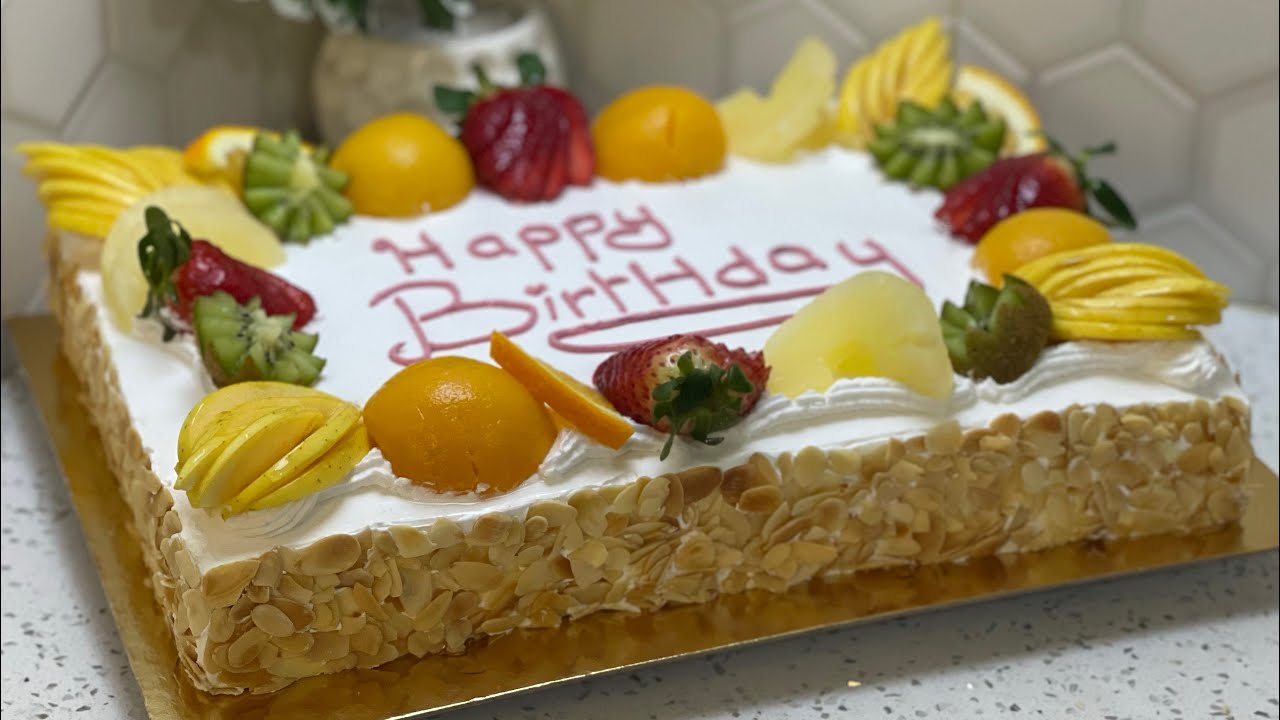 كيكة عيد ميلاد بالفواكه🎂 حضرتها في وقت قياسي بمكونات بسيطة |Gateau d’anniversaire