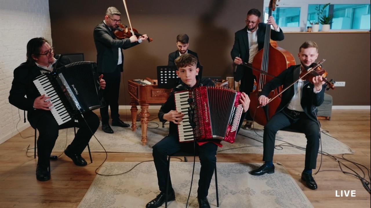 Robert Tunza & Taraf Andrei Oloieri –Două melodii din repertoriul maestrului Stelian Apostol(Cover)