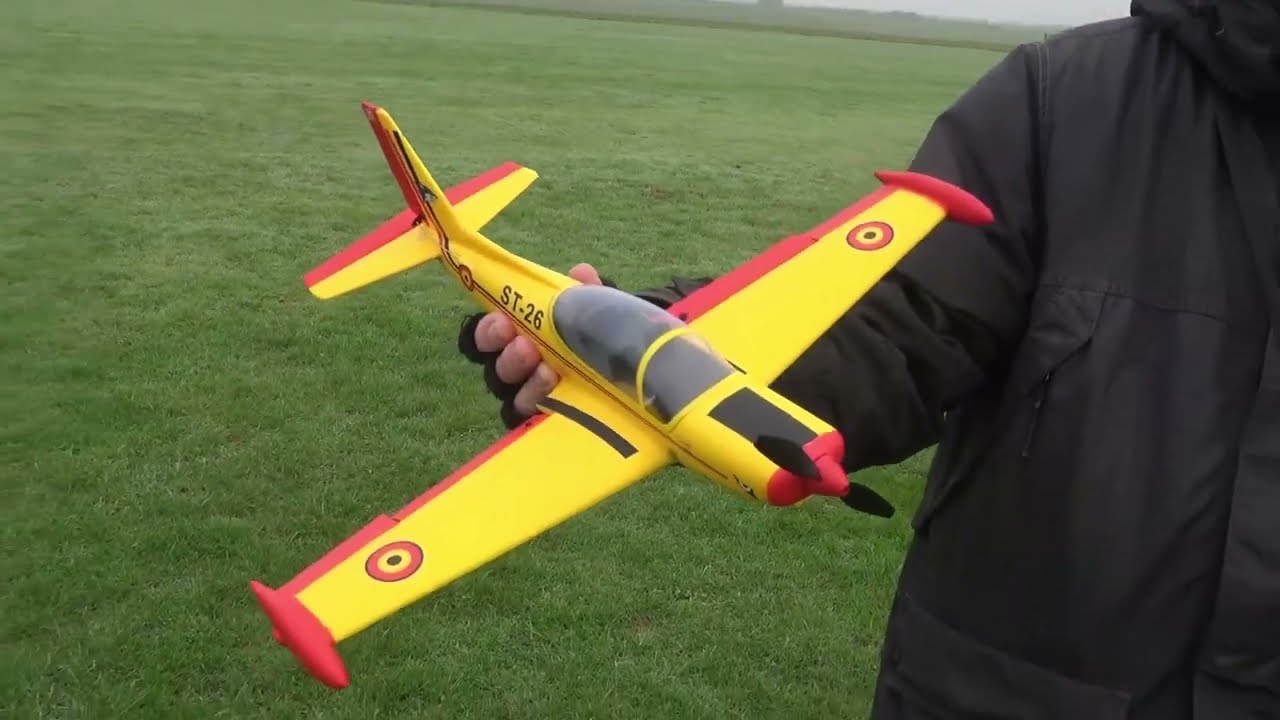 Al MAIDENS his TOPRC SIAI-MARCHETTI SF-260