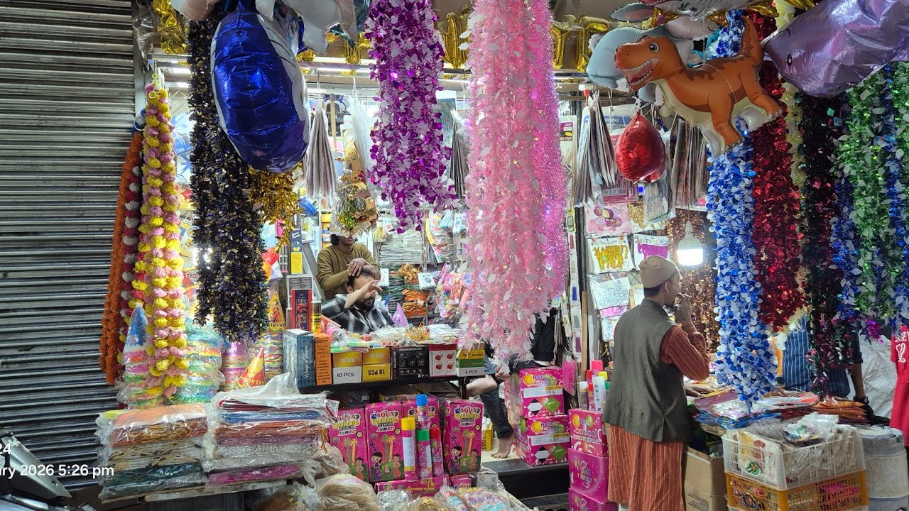 হোলসেলে ₹ 1 টাকা বেলুন ₹12 টাকায় ফেন্সি আইটেম  | Balloon wholesale market in kolkata |