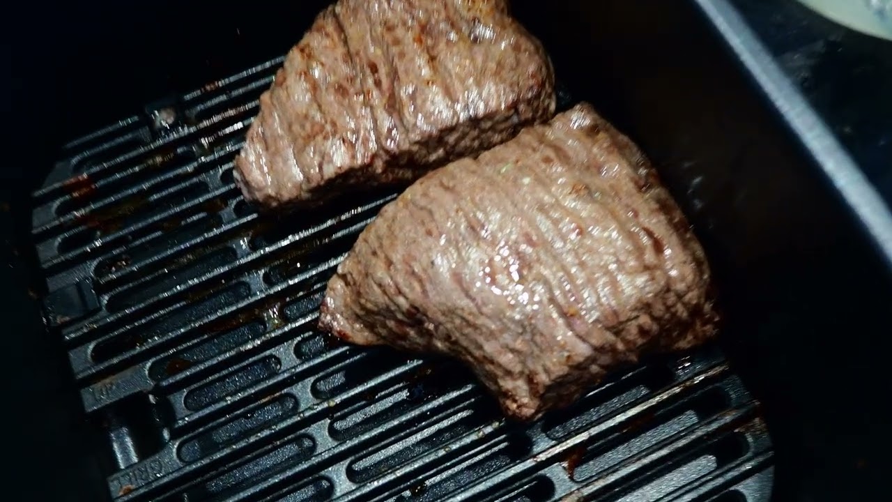 Stek z frytkownicy beztłuszczowej Tefal Dual Easy Fry&Grill EY905D