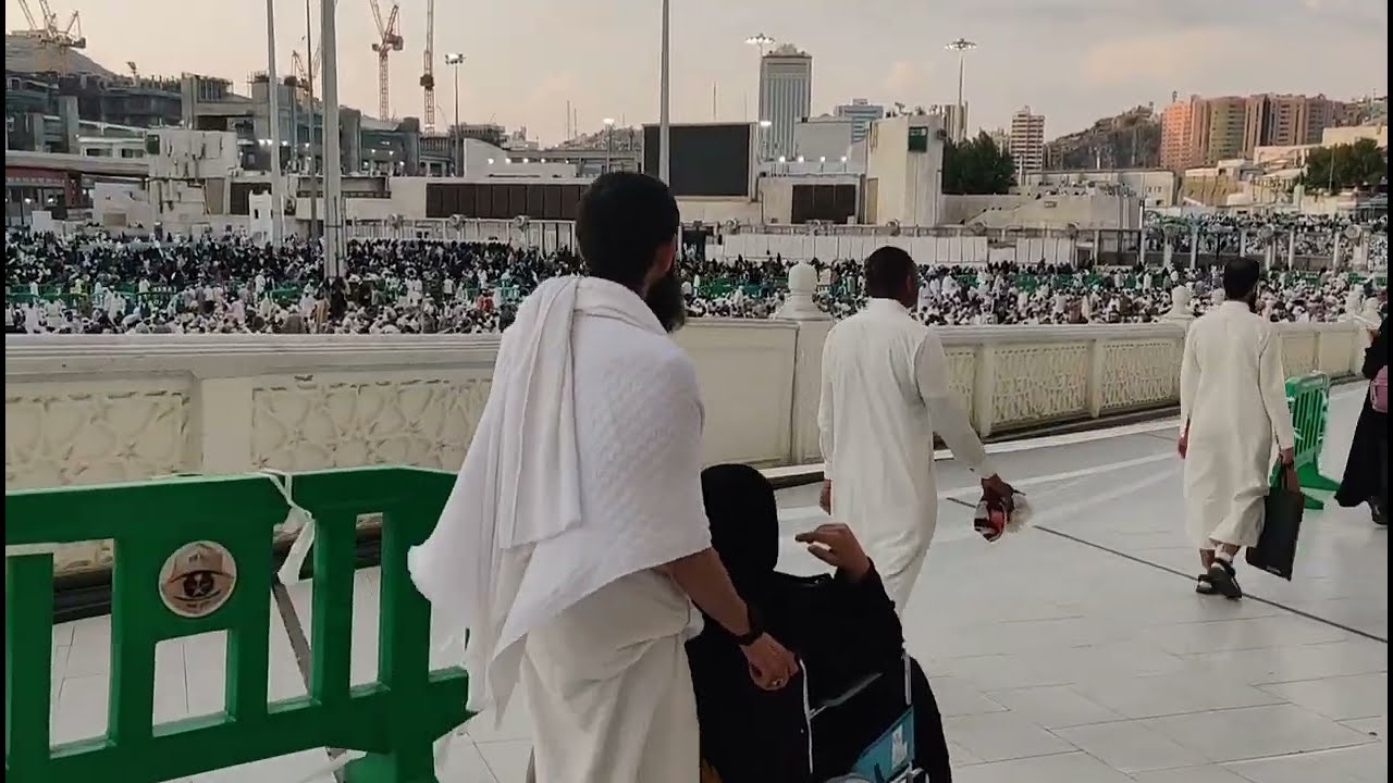 SON TERAVİH &Ouml;NCESİ MEKKE VE İFTAR ANI