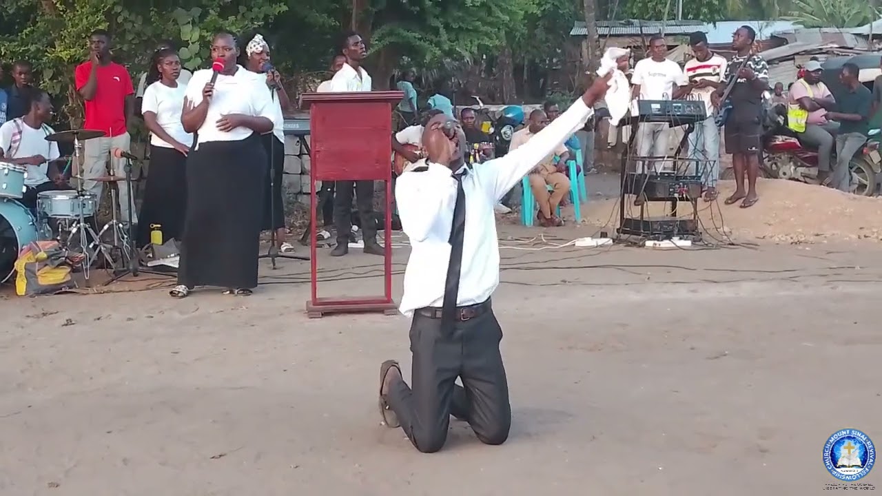 ANASTAHILI IBADA YESU