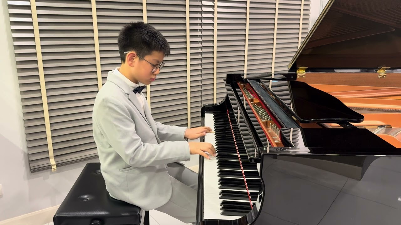 Saktip Leelertyanon Grade3 Piano