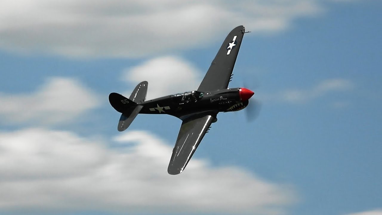Curtiss P-40 Warhawk 
