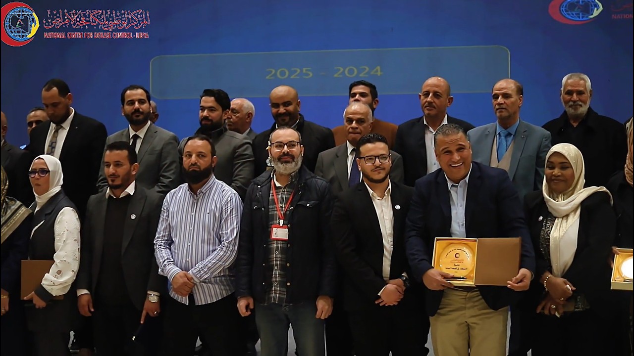 من حفل توزيع جوائز المركز