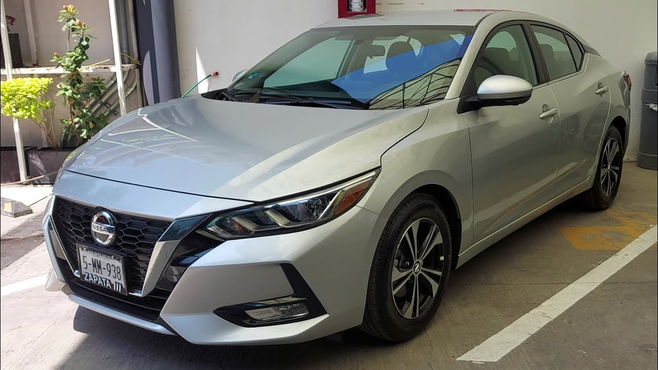 Nissan Sentra 2023 ADVANCE reseña INTERIOR - EXTERIOR