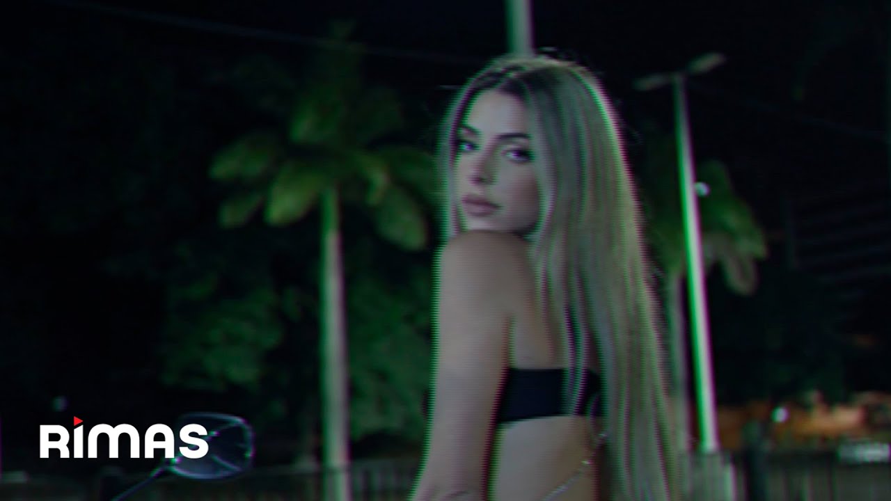 Corina Smith - 9. la glock (Visualizer) | triste pero siempre mami