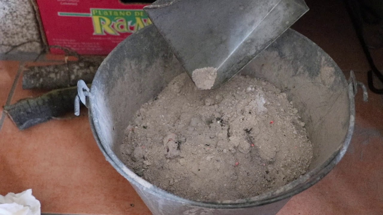 🔥💨Cómo limpiar la ceniza de la chimenea. How to clean ash from the fireplace? U&R Low Cost