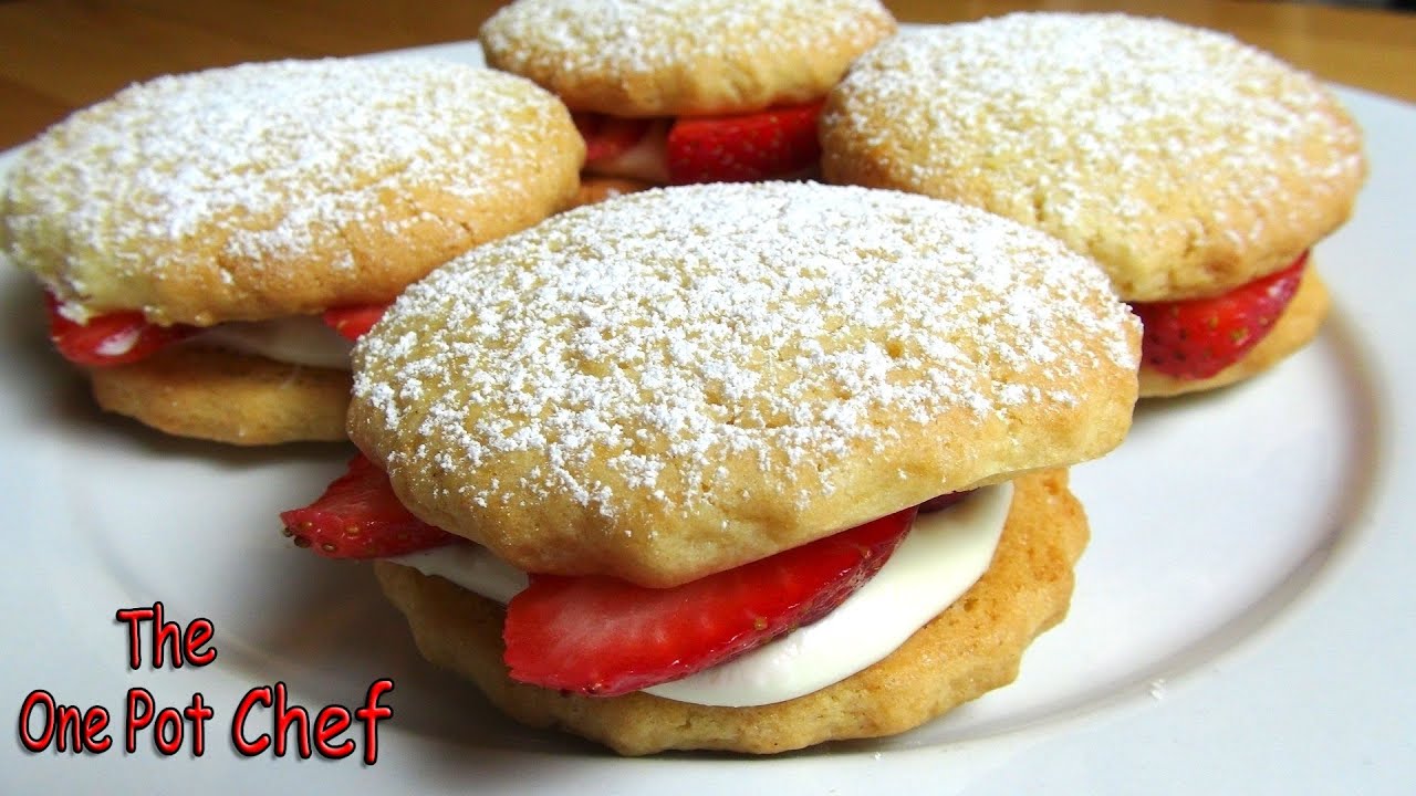Strawberry Shortcakes | One Pot Chef