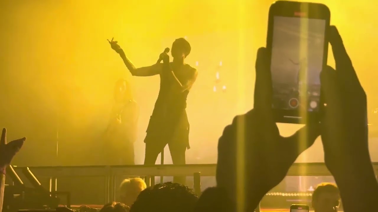 Just Pretend - Bad Omens Live