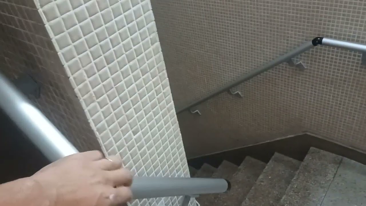 CORRIMÃO CONTINUO