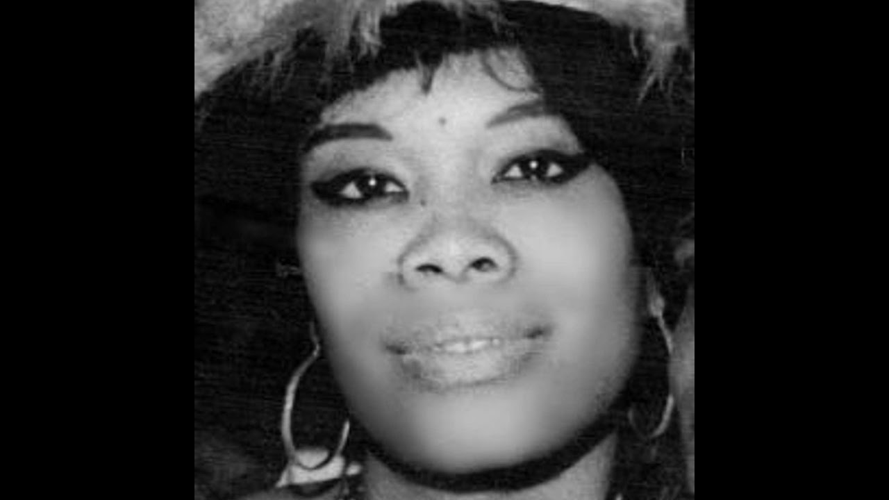 Foxy Lady: Lithofayne Pridgon