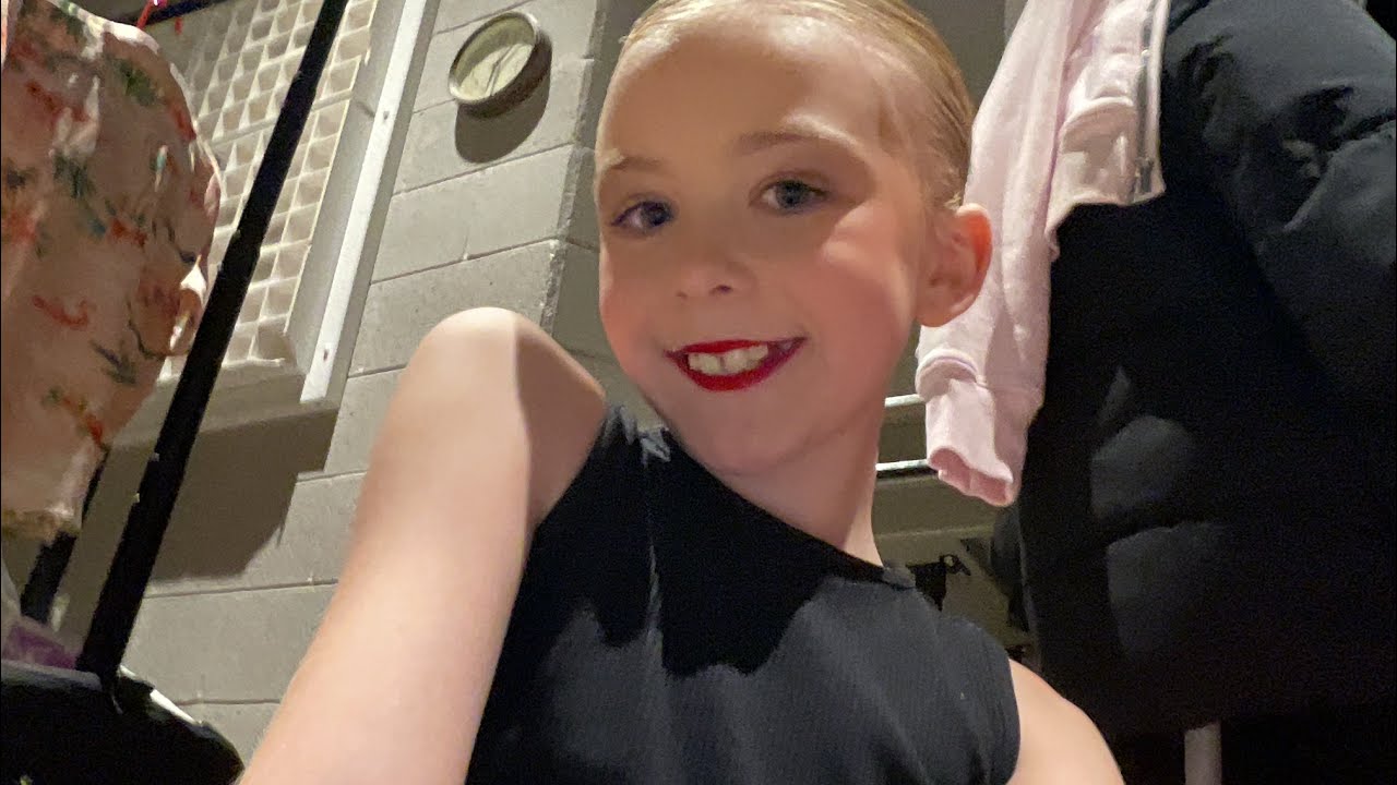 Dance Show Vlog!!! #EvolveDanceCompany 