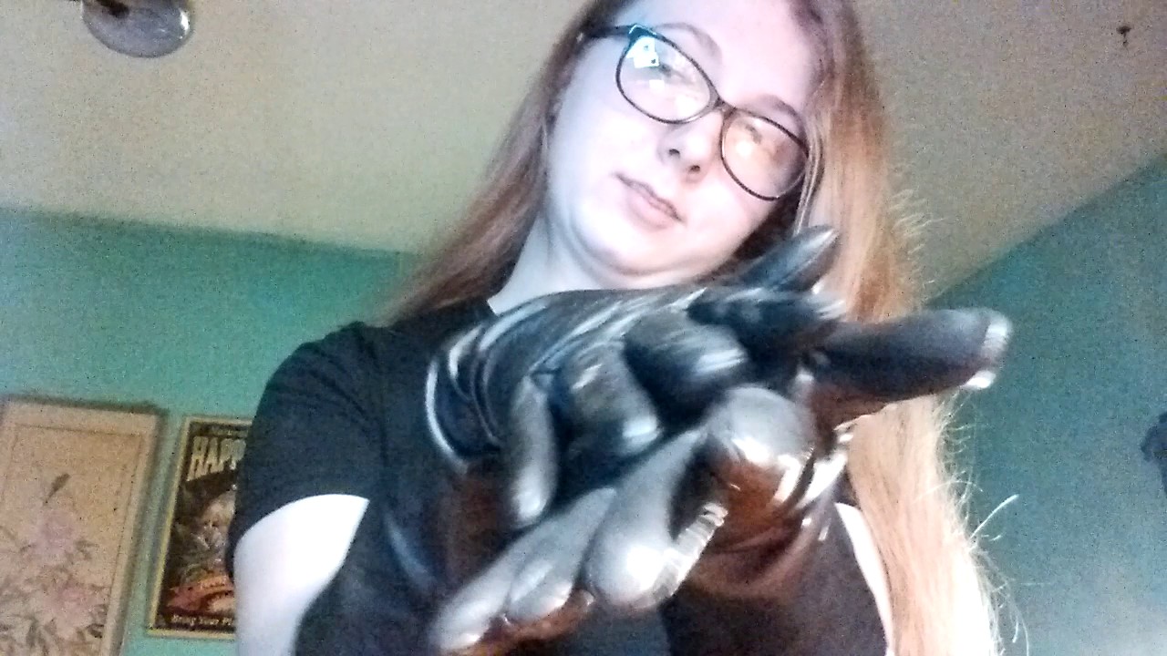 Black leather Talbots gloves!