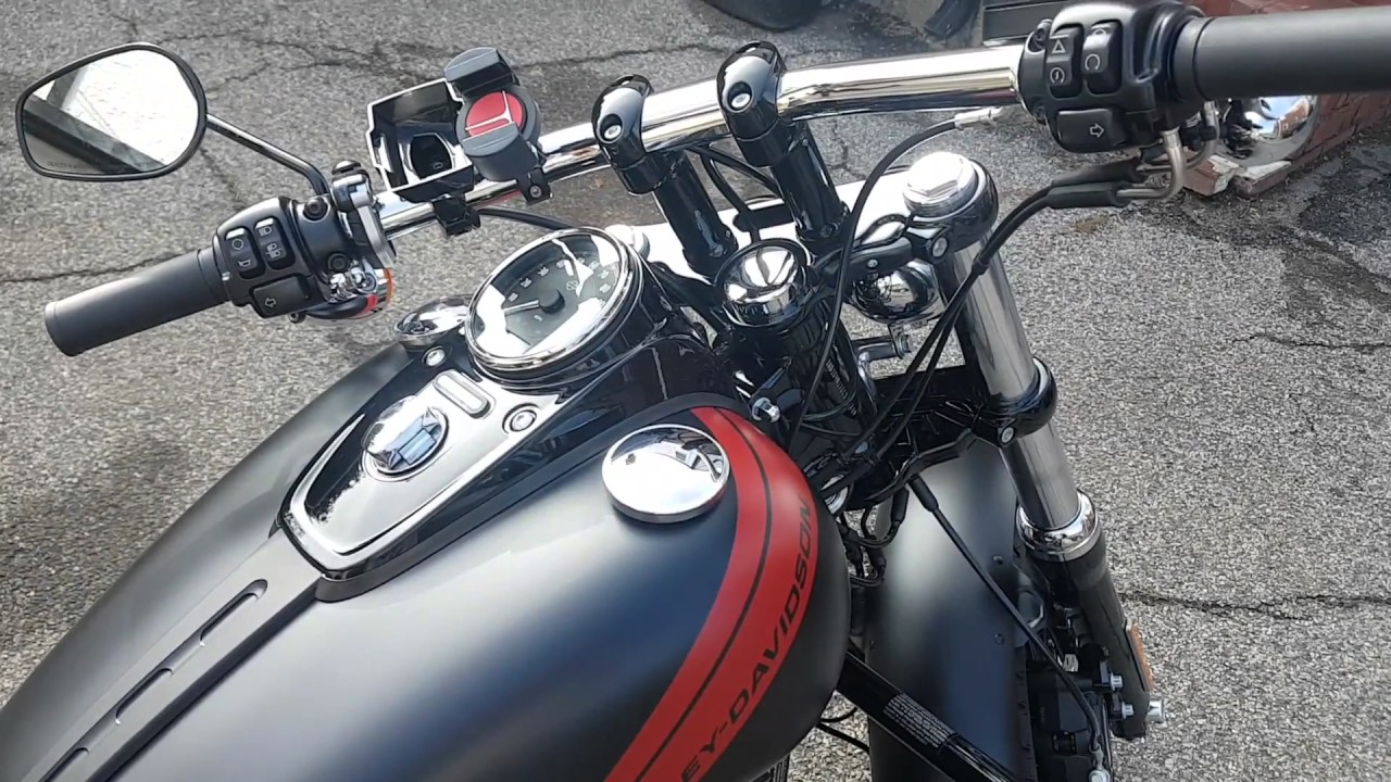 Vance & Hines Hi-Output 2:1 Short Exhaust System - sounds