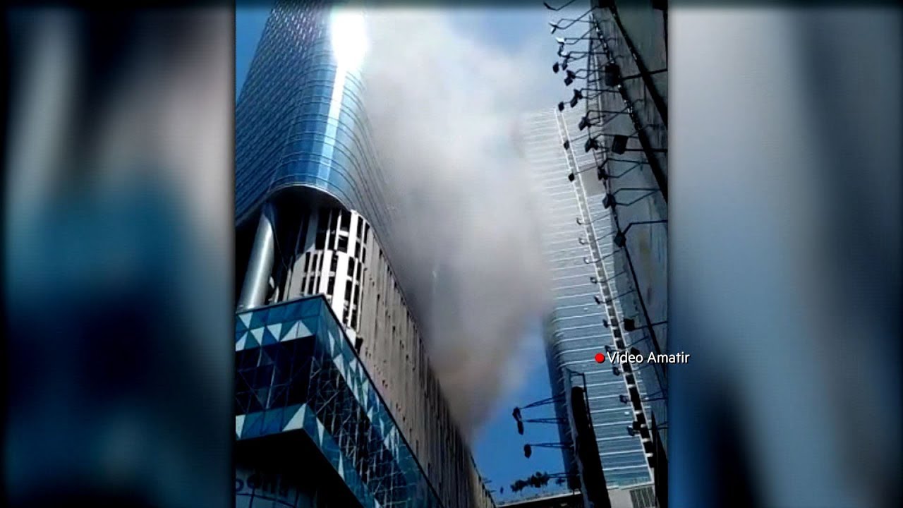 Kebakaran Tunjungan Plaza 6 Surabaya - NET. JATIM