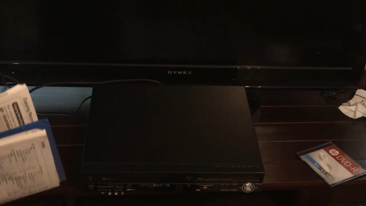 Panasonic DMR-EZ48V VHS/DVD Recorder, HDMI,1080p up convert, remote/manual cords