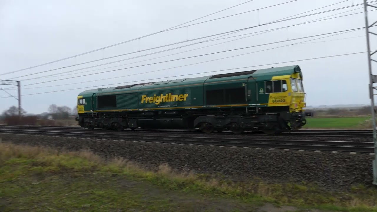 66022 Freightliner luzem w Różynach