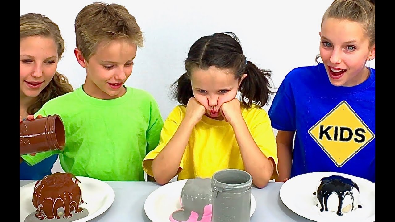 Colorful Pumpkin Paint Pour with Sign Post Kids!