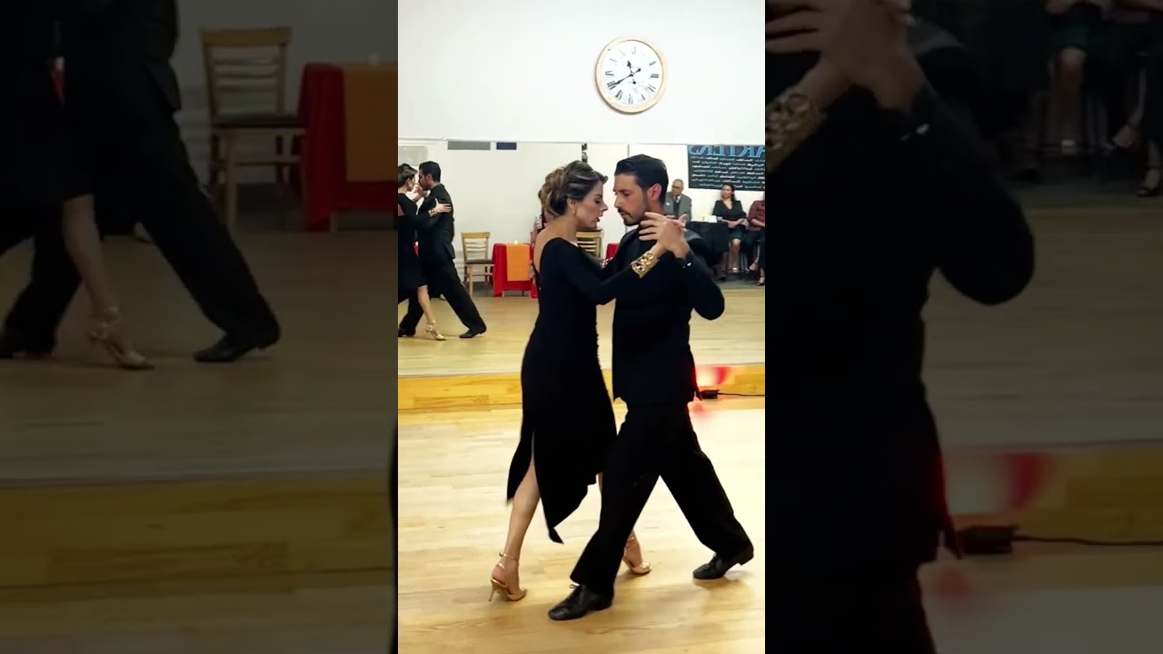 Katia Diamond & Martin Almiron Argentine Tango Performance to Derecho Viejo at Milonga Magnifica