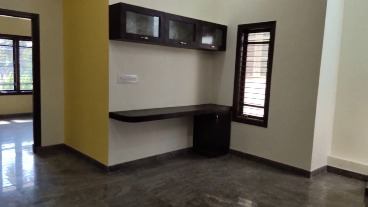 30 X 40 duplex house  for sale at Police layout Mysore ( M: 7349265213 )