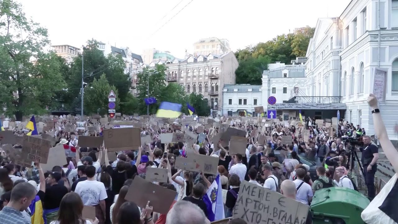Despite ongoing war, protests continue in Kyiv over defence minister's sacking | AFP