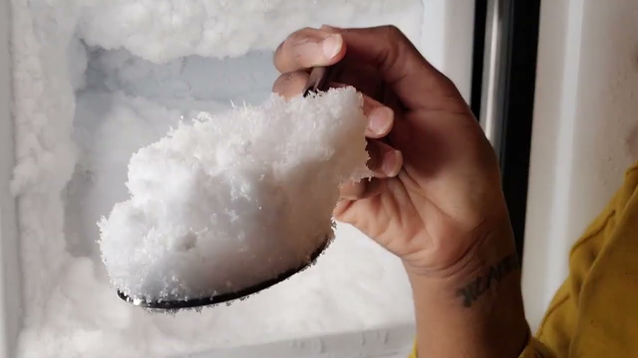 FLUFFY SQUEAKY HFF | REGULAR SPOON EATING OUT THE FREEZER | #iceeating #asmr #asmrice