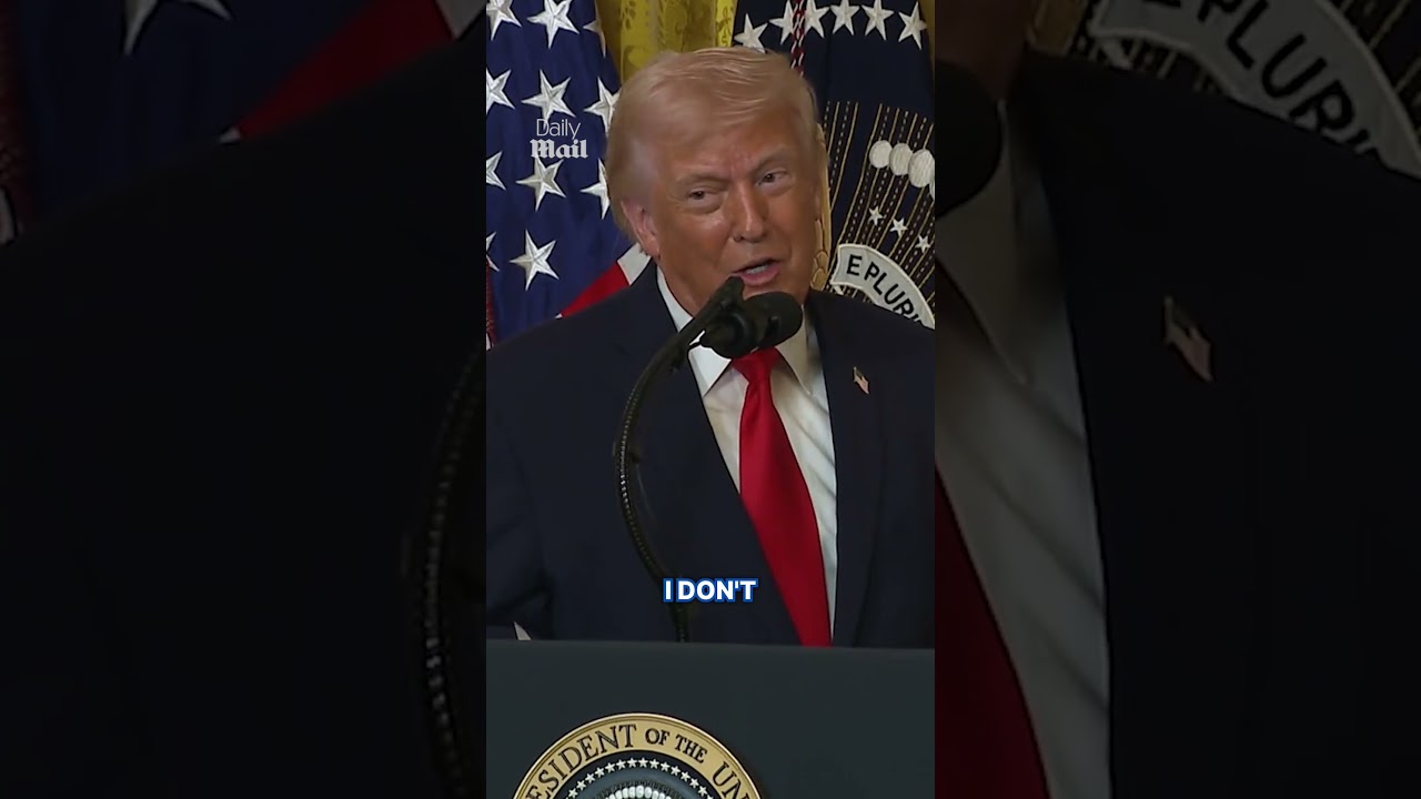 Трамп обещает «не допустить мужчин в женский спорт».