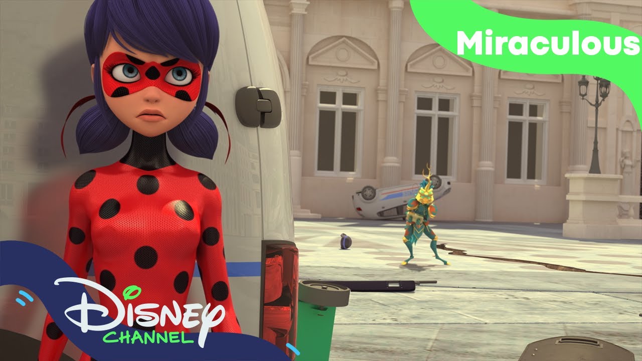 Marinettes mor har blitt ond | Miraculous | Disney Channel Norge