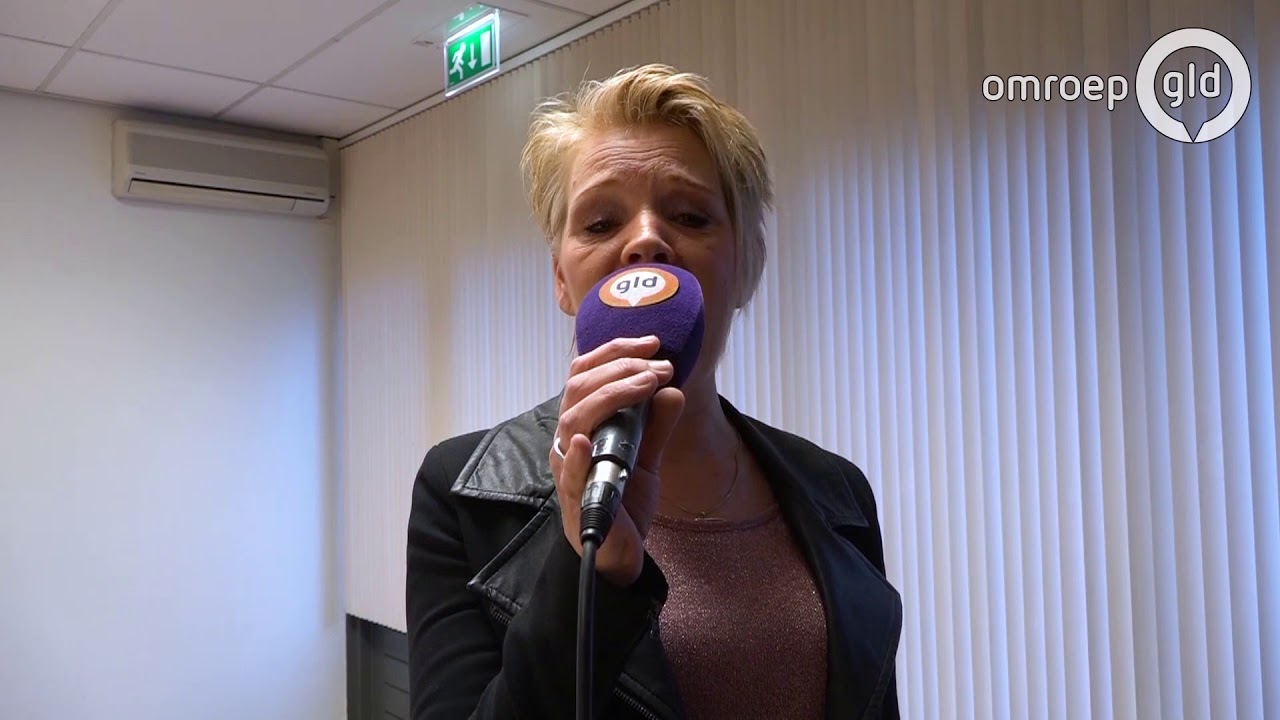 Duet overleden zanger Sunstreams met dochter