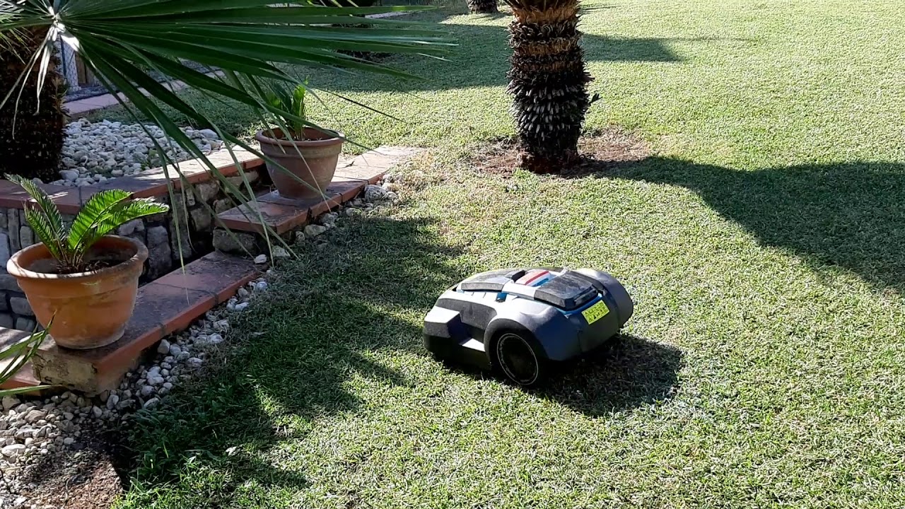 Robot rasaerba Swift  RM24A-15