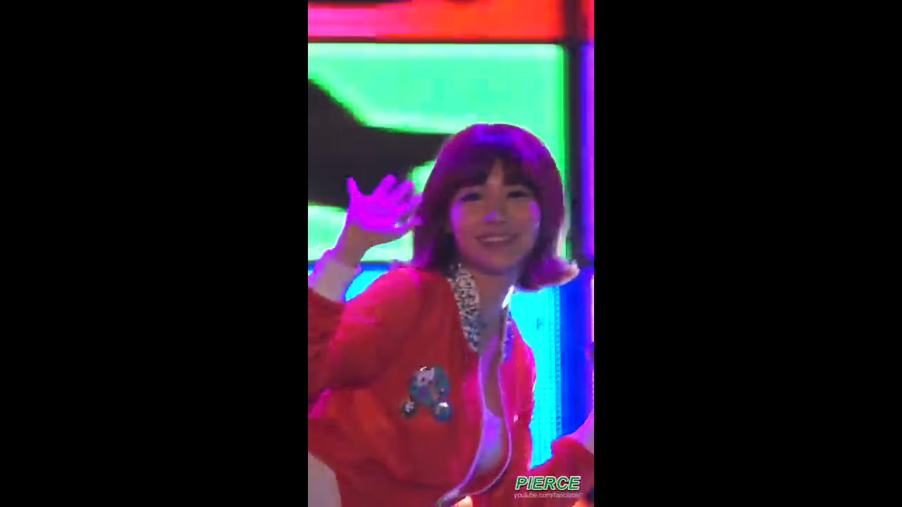 [121006] 걸스데이(유라) - 한번만 안아줘 (점프구로축제) by PIERCE