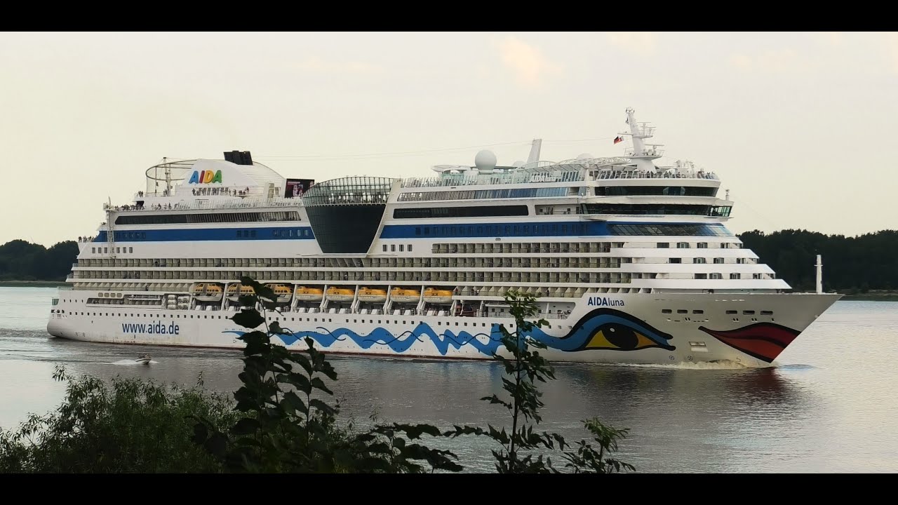 4K AIDAluna charmante vorbeifahrt in Hamburg Wedel (HORN) 02.07.2025