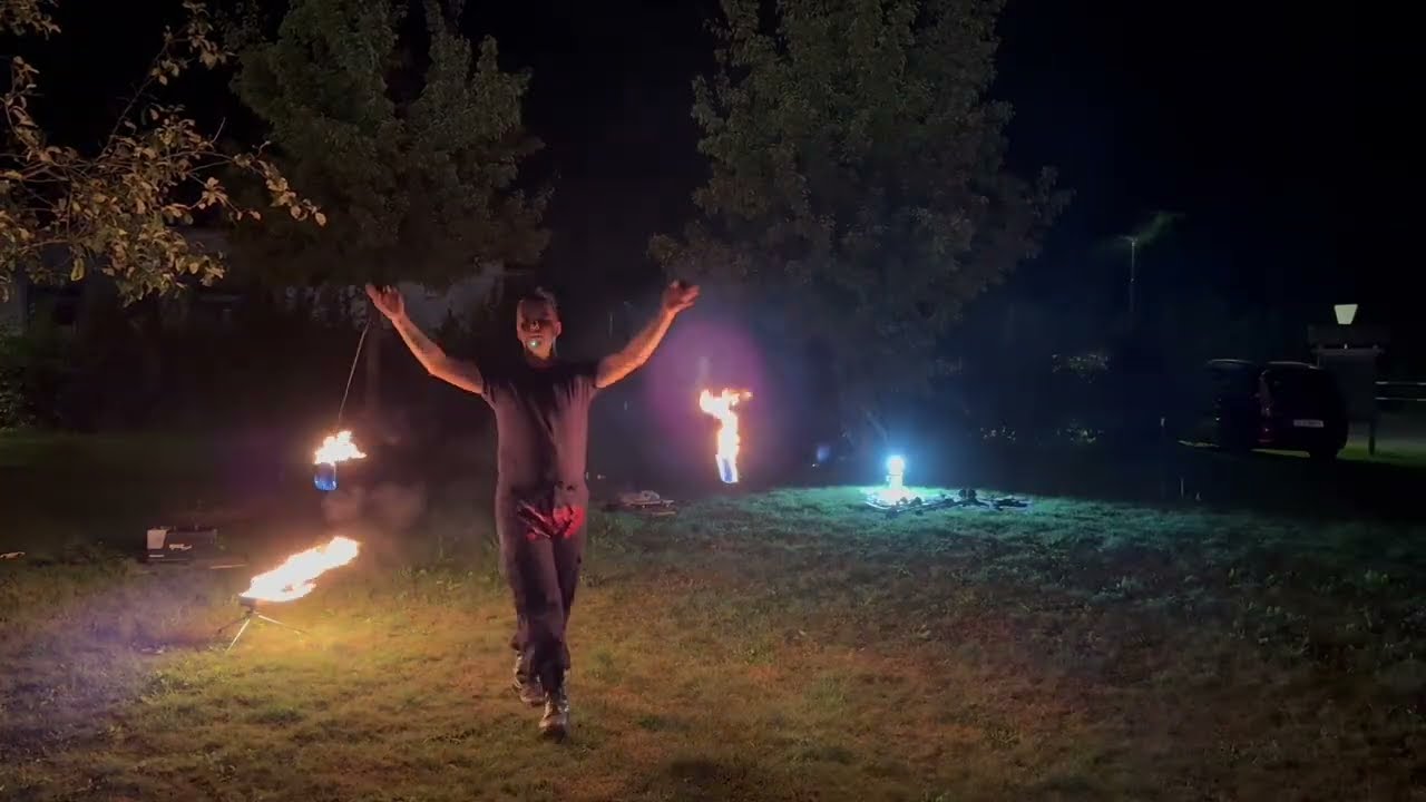 Marek Sobek - Fireshow - Rodný dům Johanna Gregora Mendela 2025