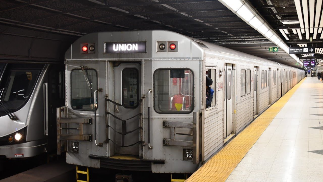 [Ride Video] Toronto Transit Commission Bombardier T1 on Line 1 towards Finch