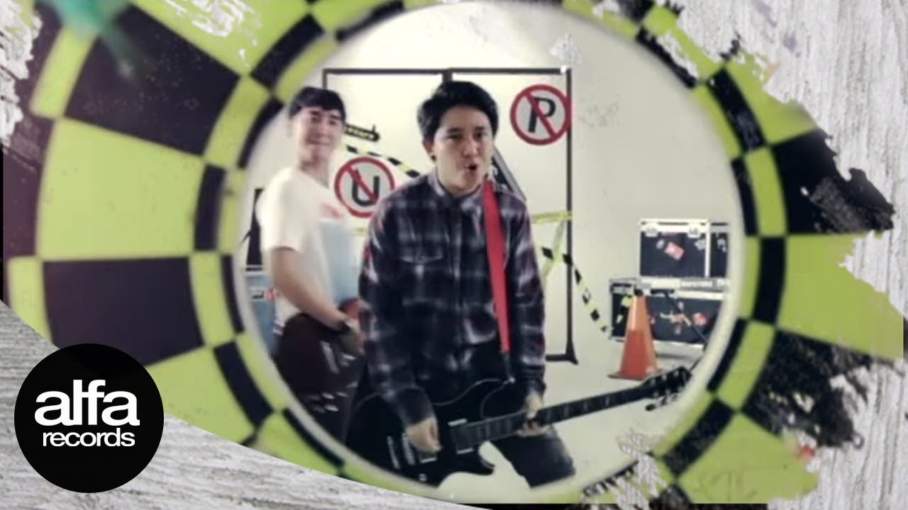 Pee Wee Gaskins - Selama Engkau Hidup [Official Music Video]