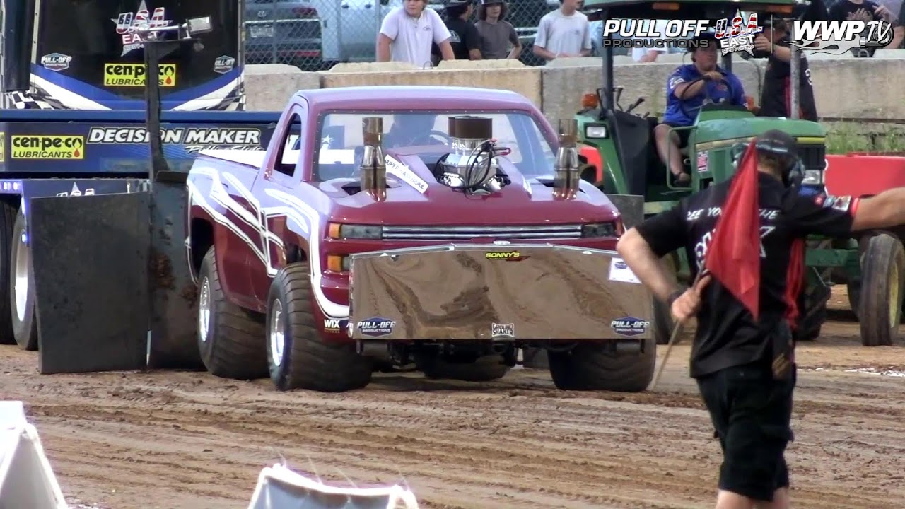 Buck Motorsports Park Summer Pull Off Part 1