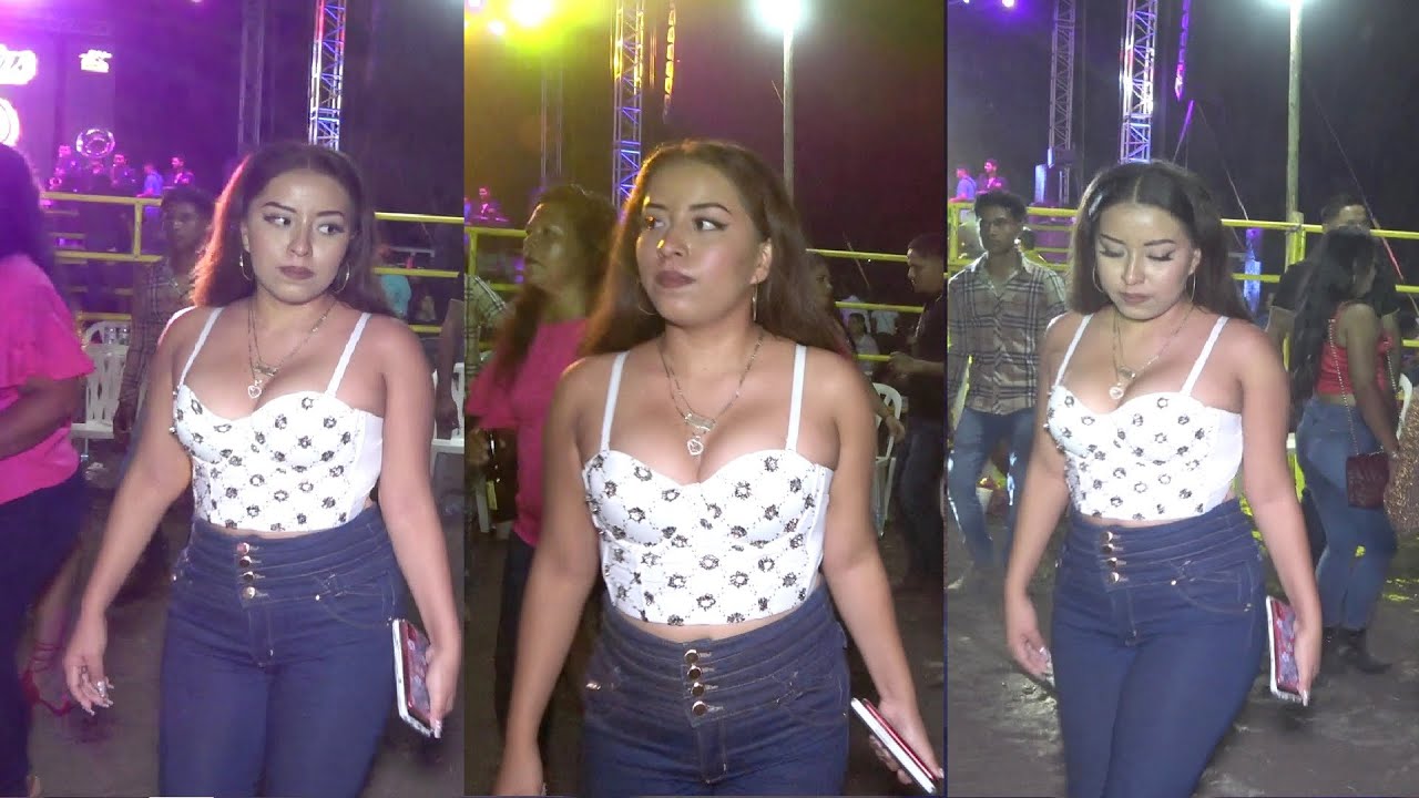 Pero que BELLEZA esta CHICA de la blusita BLANCA en la pista 😍