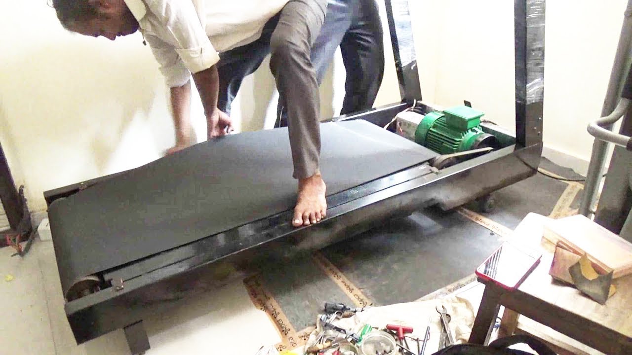 Assembling sturdy desi Treadmill