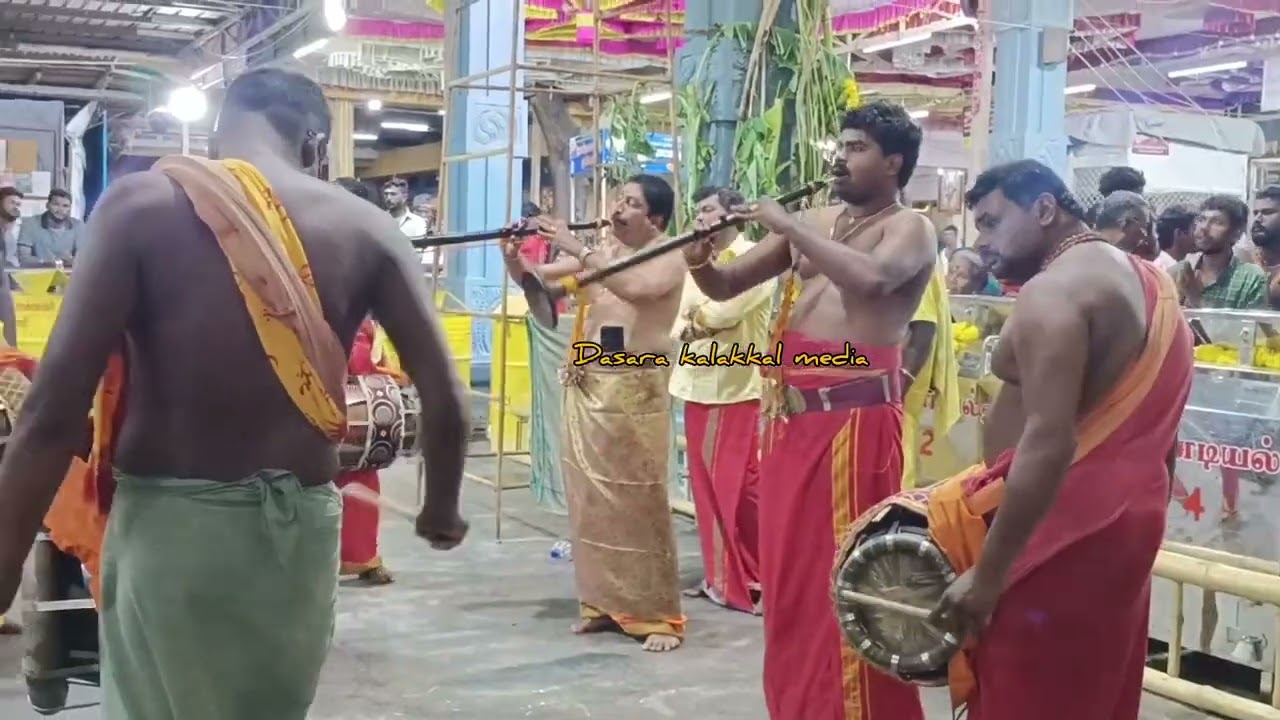 அருமையான தவில் அடி|kulasai Mutharamman kovil | idai vidatha Tamil Nayyandi Melam