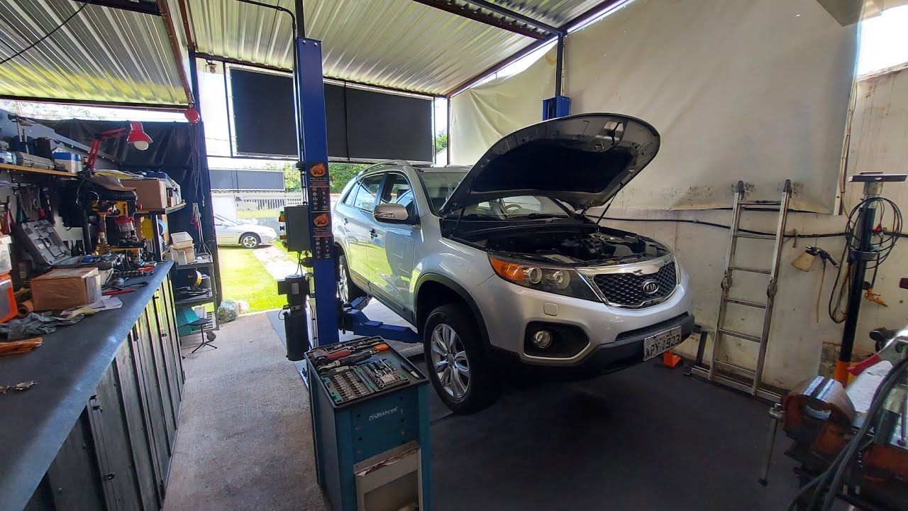 Curiosidades Mecânicas - Kia Sorento 3.5 v6 2011 4X2  - Por baixo do monstro! (undercar)